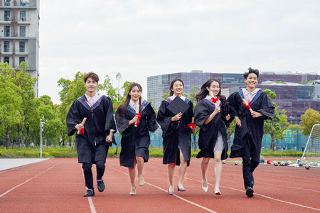 2025年工商管理國(guó)際博士學(xué)費(fèi)學(xué)制詳解！