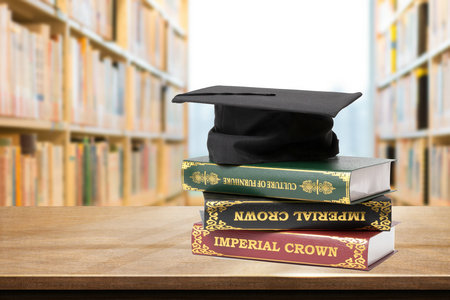 英國(guó)密德薩斯大學(xué)報(bào)名入口