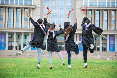 陜西工商管理碩士學院EMBA報考條件 陜西工商管理碩士學院EMBA報考條件