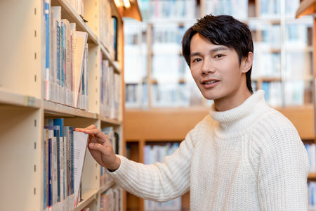 倫敦銀行與金融學(xué)院國際碩士報(bào)名入口2025年