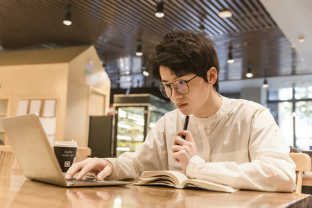 山西大學同等學力申碩報考條件及流程 山西大學同等學力申碩報考條件及流程