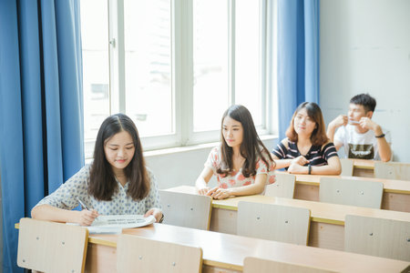天津商業大學在職研究生報名入口