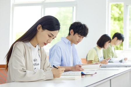 中西醫(yī)結(jié)合臨床在職研究生報考條件