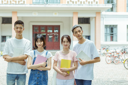 吉林大學(xué)MPAcc考試考什么科目