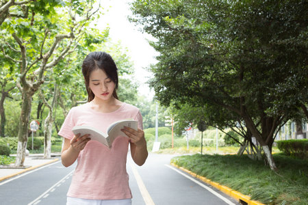 加拿大西三一大學(xué)中外合作辦學(xué)考試科目