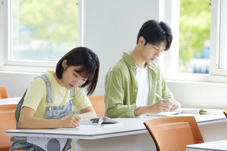 西南財經(jīng)大學(xué)MBA考試科目