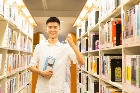 美國西東大學(xué)報(bào)名入口