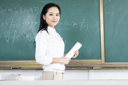 參加河北地質(zhì)大學(xué)非全日制研究生復(fù)試需要注意什么