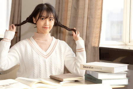 西南政法大學(xué)非全日制研究生一般什么時(shí)候參加復(fù)試？