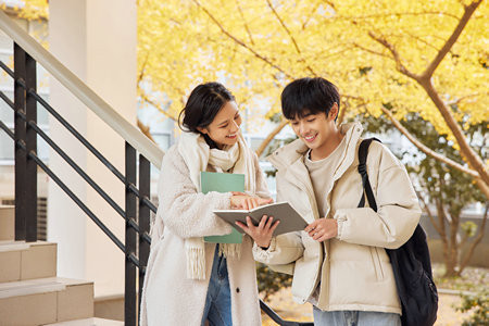 黑龍江科技大學(xué)非全日制研究生一般什么時候參加復(fù)試？