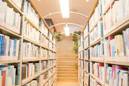 怎么才能參加華南理工大學(xué)MPA的復(fù)試？