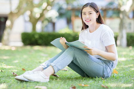 新疆財經大學非全日制研究生成績在哪里查詢