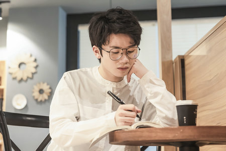 上海財經大學MF分數線每年多少