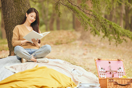 華東師范大學(xué)MPA國(guó)家線與院校線一樣嗎，每年是固定的嗎？