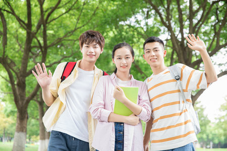 北京化工大學(xué)MPAcc分?jǐn)?shù)線過了就能上嗎?