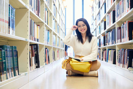 北華大學(xué)MPA分?jǐn)?shù)線每年一樣嗎？