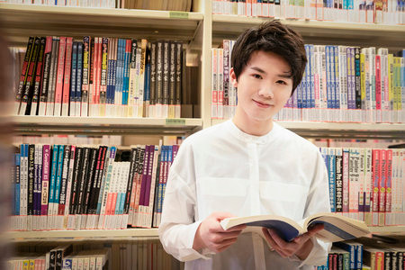 上海海事大學MEM每年分數(shù)線一樣嗎？