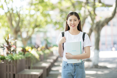 河北師范大學(xué)MPA分?jǐn)?shù)線每年一樣嗎？