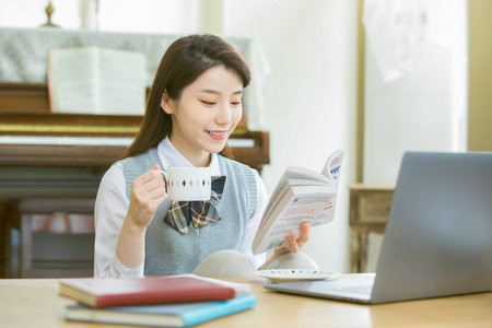 中國石油大學(華東)金融專碩滿足什么條件才能調(diào)劑？