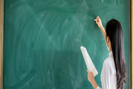 產業經濟學在職研究生