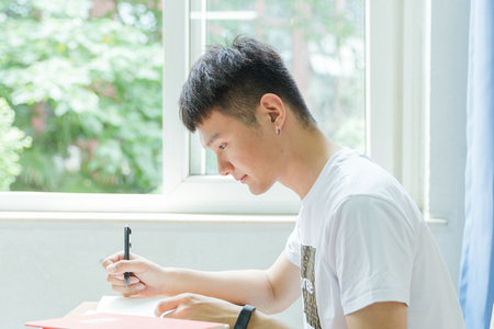 勞動經濟學在職研究生上海地區招生詳情 勞動經濟學在職研究生上海地區招生詳情