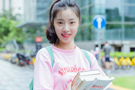 英國倫敦城市大學(xué)招生專業(yè)目錄一覽表 英國倫敦城市大學(xué)招生專業(yè)目錄一覽表