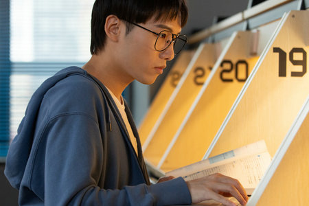 華東政法大學非全日制研究生招生簡章