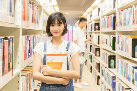 英國開放大學招生方式 英國開放大學招生方式