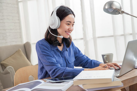 西安外國語大學在職研究生招生時間