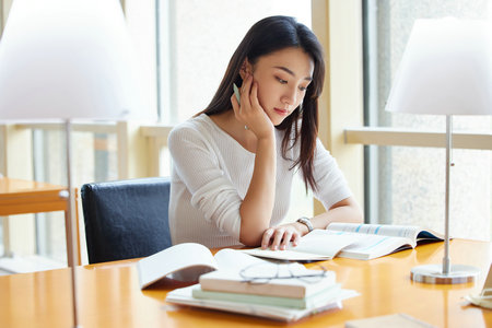 中國(guó)民航大學(xué)同等學(xué)力申碩招生簡(jiǎn)章 中國(guó)民航大學(xué)同等學(xué)力申碩招生簡(jiǎn)章