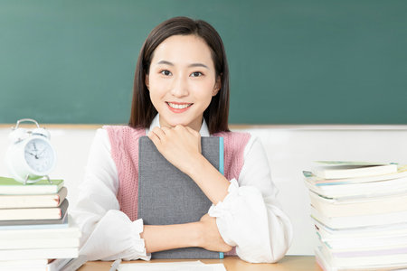 山西醫科大學在職研究生藥學碩士正在招生中 山西醫科大學在職研究生藥學碩士正在招生中