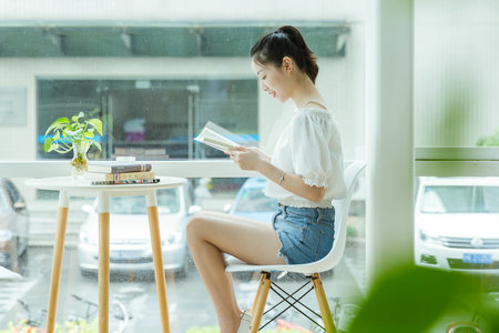 凝聚態(tài)物理在職研究生招生條件 凝聚態(tài)物理在職研究生招生條件