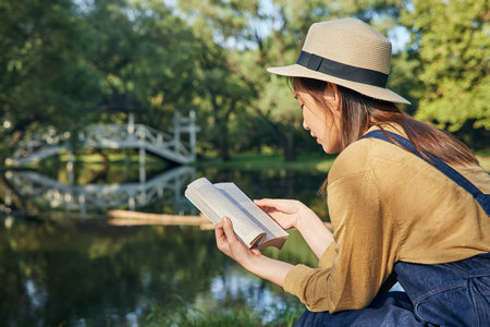 香港嶺南大學招生學院