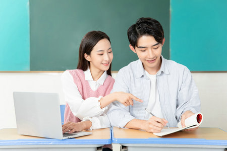 西南財經大學訴訟法學在職研究生 西南財經大學訴訟法學在職研究生