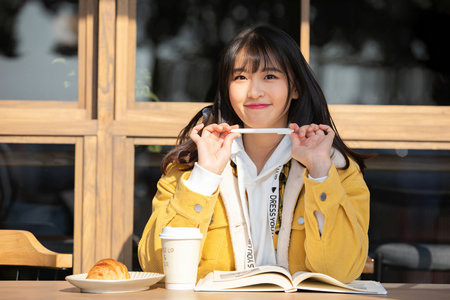 藝術(shù)學(xué)理論在職研究生招生學(xué)校有哪些