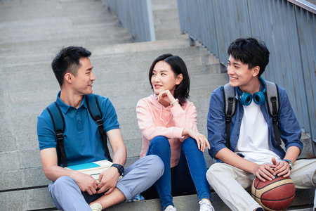 中國醫科大學在職研究生招生時間 中國醫科大學在職研究生招生時間