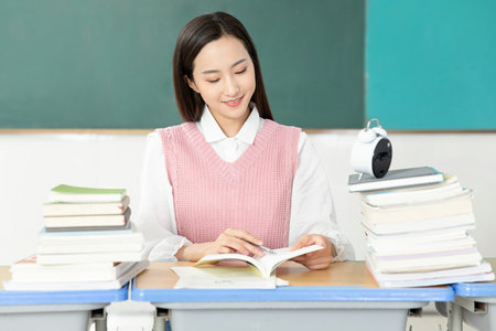 華東師范大學在職研究生招生簡章