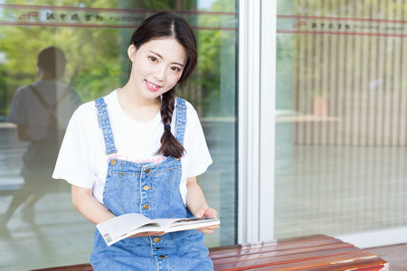 2025年廣東工業(yè)大學(xué)在職研究生招生簡章