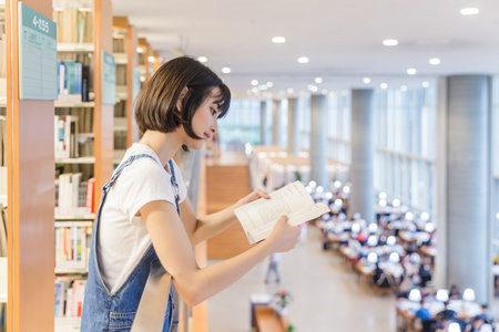 2025年中國地質(zhì)大學(xué)(武漢)在職研究生招生簡章