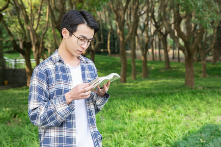 2025年中醫(yī)學(xué)在職研究生招生簡章