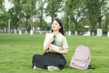 國際關(guān)系在職研究生招生簡章