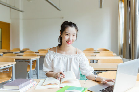 中國石油大學(北京)在職研究生學制學費