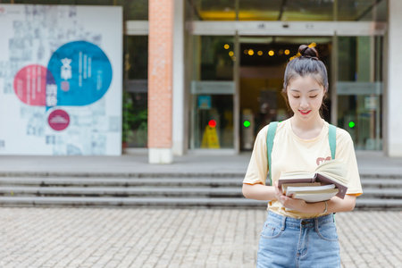 南方醫科大學在職研究生學制學費