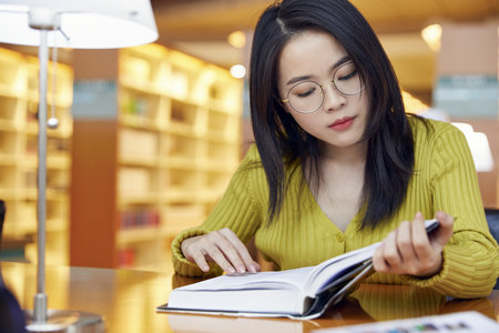 匈牙利塞格德大學(xué)中外合辦招生條件