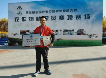 華南農業大學植物保護學院：我院2007屆農業昆蟲與害蟲防治碩士研究生李志強獲全國五一勞動獎章