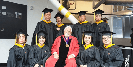 索菲亞大學(xué)工商管理碩士（MBA）赴美畢業(yè)典禮02