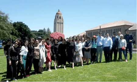 索菲亞大學(xué)工商管理碩士（MBA）赴美畢業(yè)典禮05