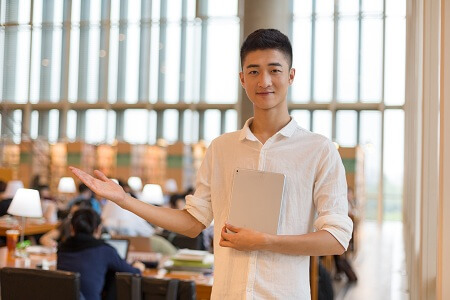 工商管理國際博士課程