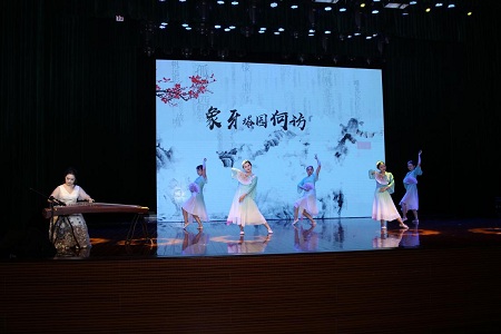 19MBA明故宮班《青花瓷》