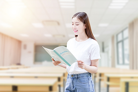 大連理工大學在職研究生好考嗎？